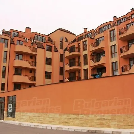 Holistic Space * Varna